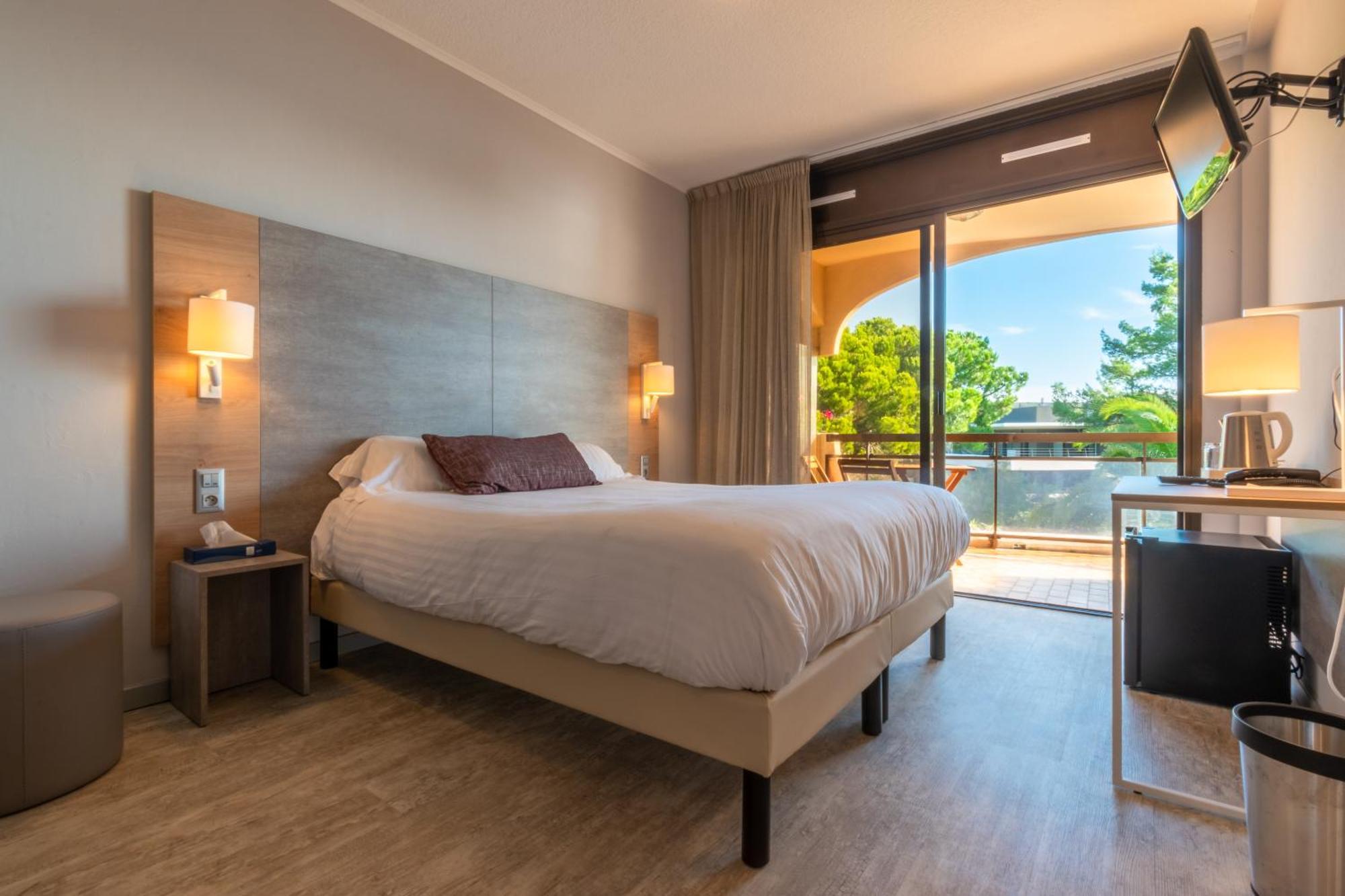 וילנב-לובה Hotel Bahia מראה חיצוני תמונה