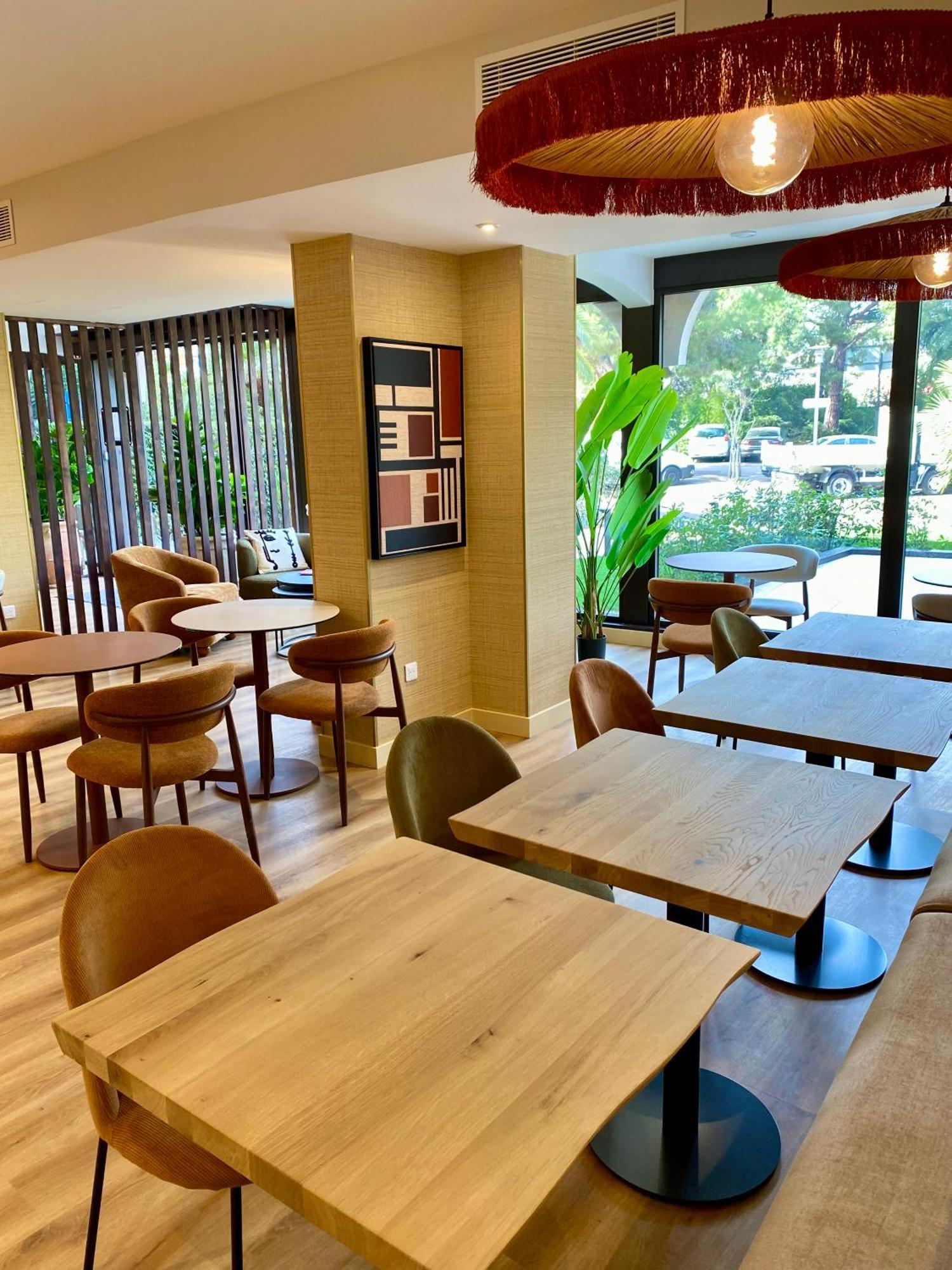 וילנב-לובה Hotel Bahia מראה חיצוני תמונה