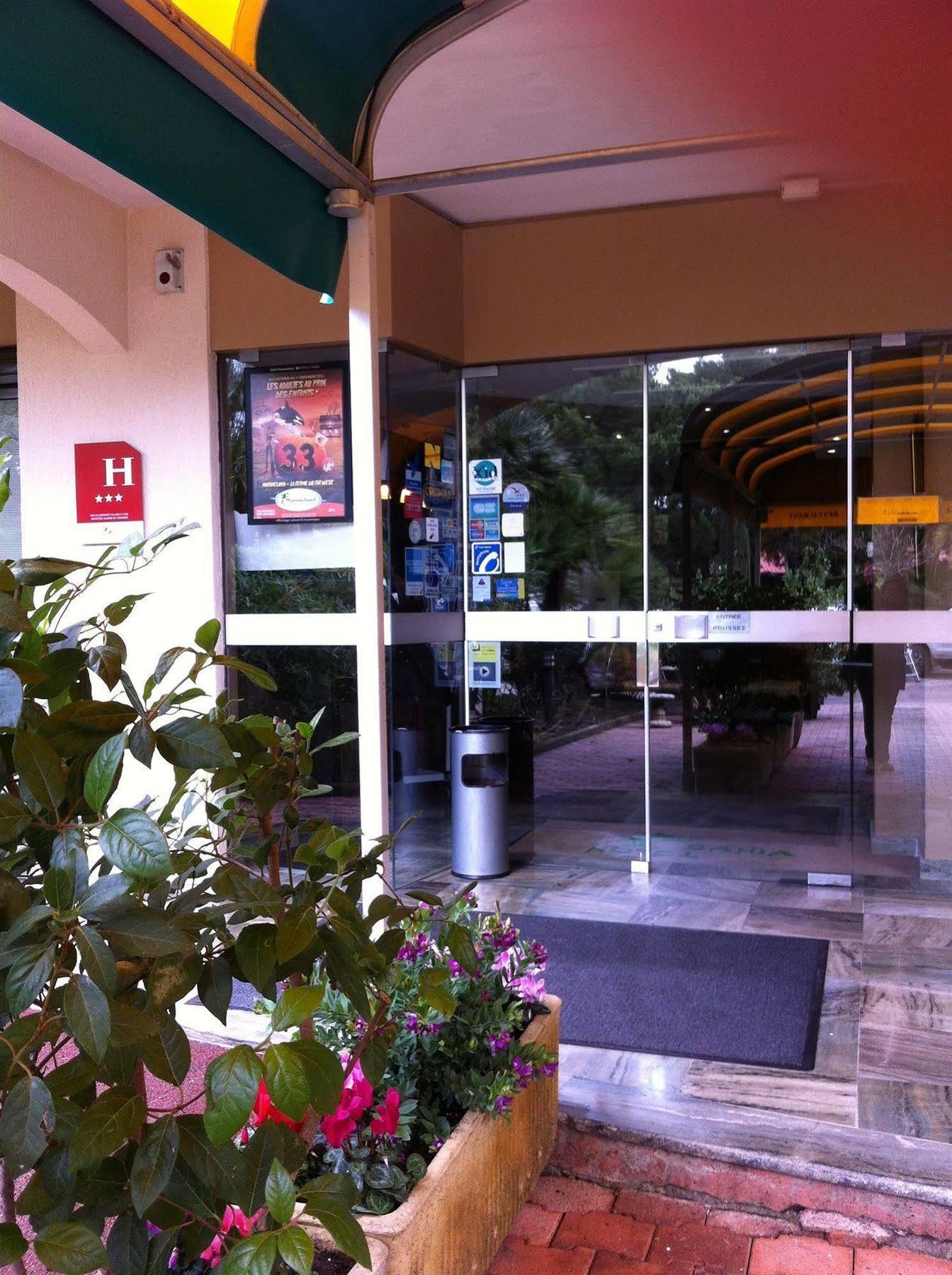 וילנב-לובה Hotel Bahia מראה חיצוני תמונה