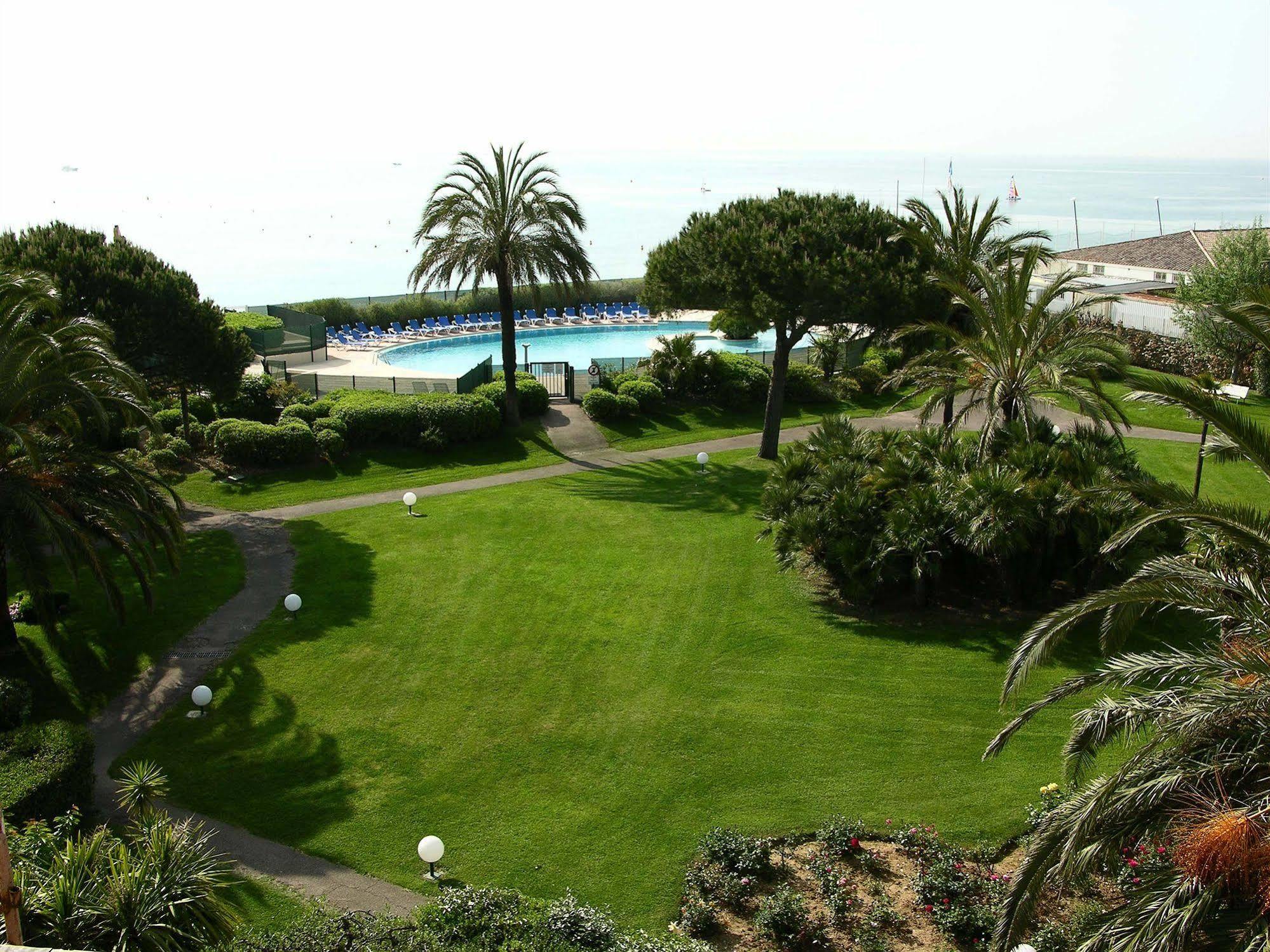וילנב-לובה Hotel Bahia מראה חיצוני תמונה